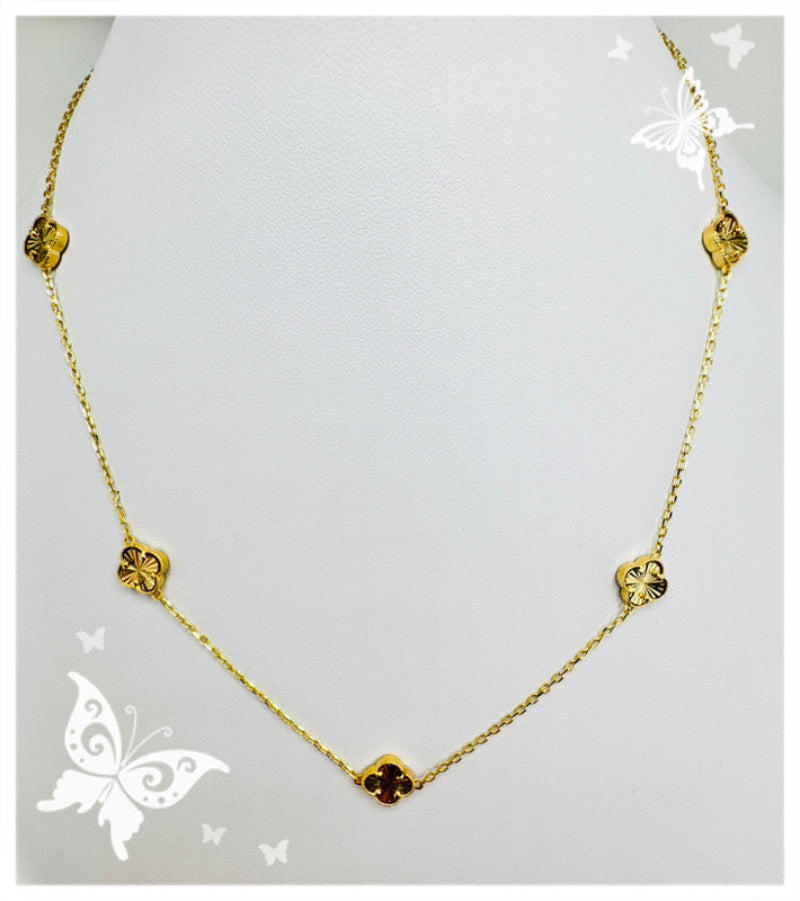 Collar de trébol