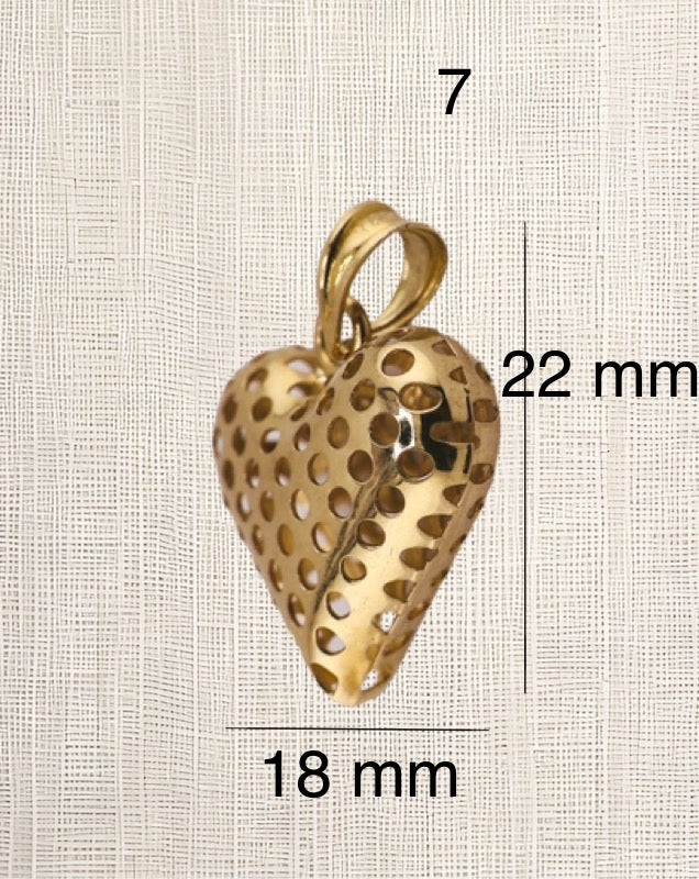 Dijes de corazón oro