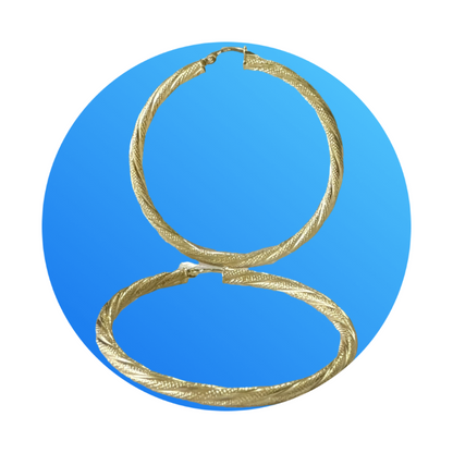 Argollas torcidas, satinadas, grosor 3 mm.  