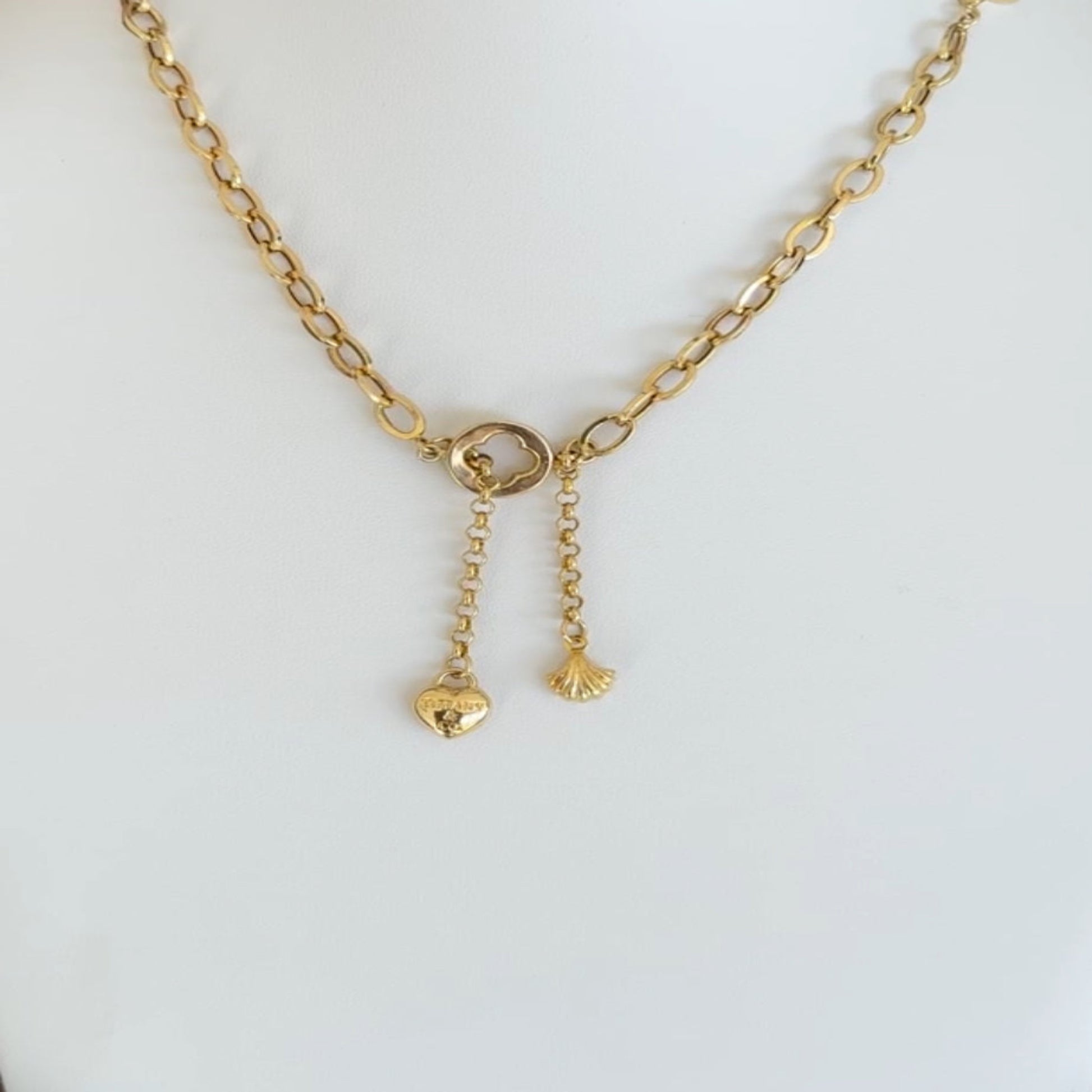 Collar de oro para mujer