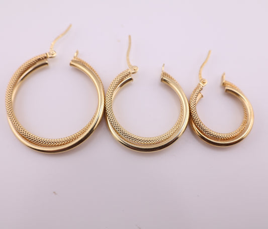 Smooth and satin double band earrings
