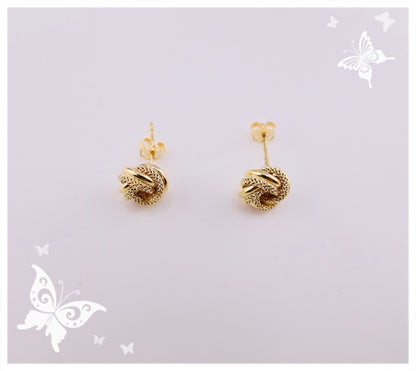 Aretes de nudo del amor
