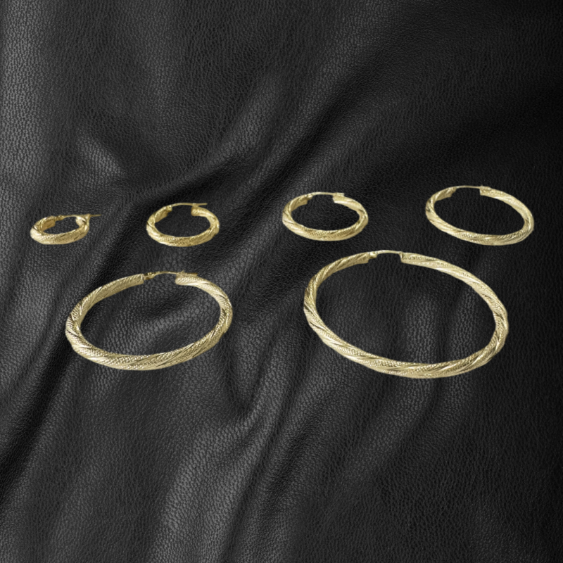 Argollas torcidas, satinadas, grosor 3 mm.  
