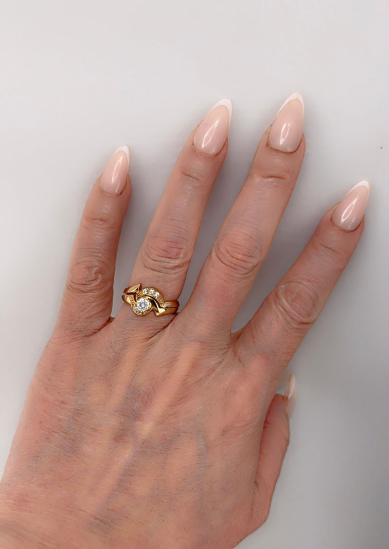 Anillo de compromiso de oro