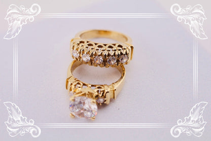 Anillos de compromiso tradicionales.