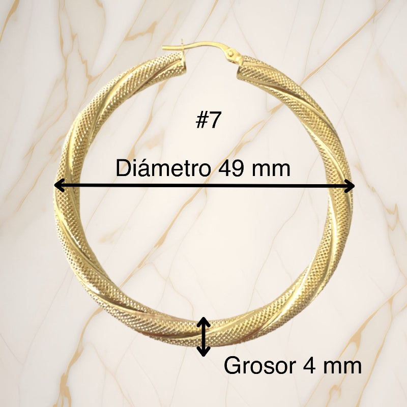 Argolla torcida satinada, grosor 4 mm,