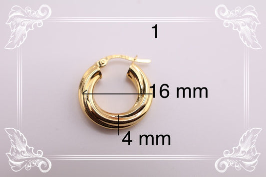 Smooth twisted rings, thickness 4 mm.