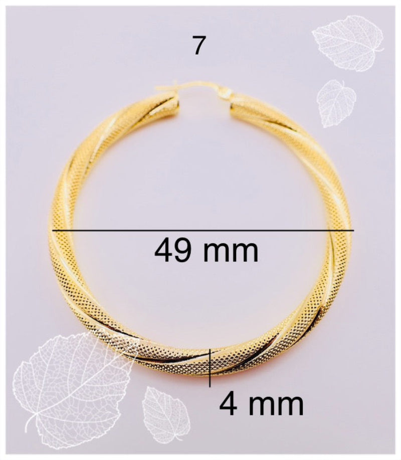 Argolla torcida satinada, grosor 4 mm,