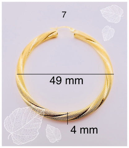 Argolla torcida satinada, grosor 4 mm,