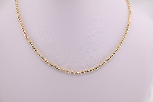 Collar de bolas diamantadas