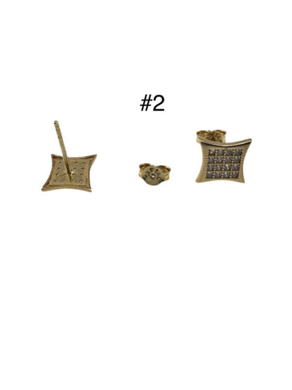 Aretes pegados