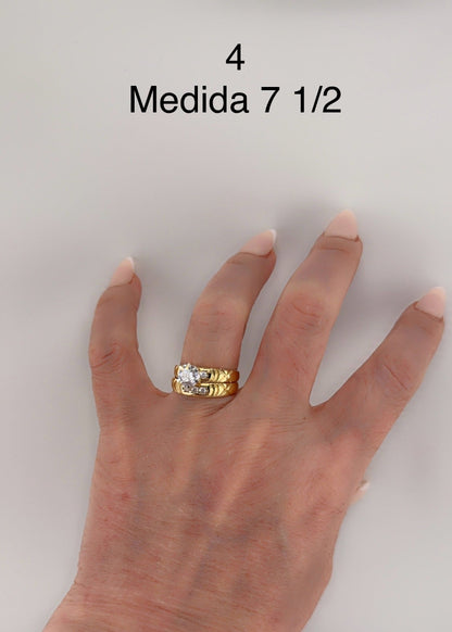Anillos de compromiso modernos.