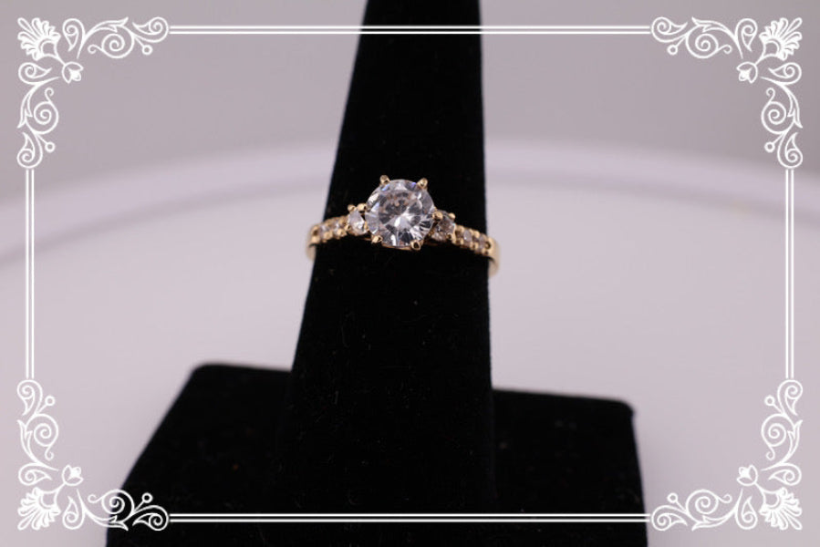 Anillo de compromiso halo
