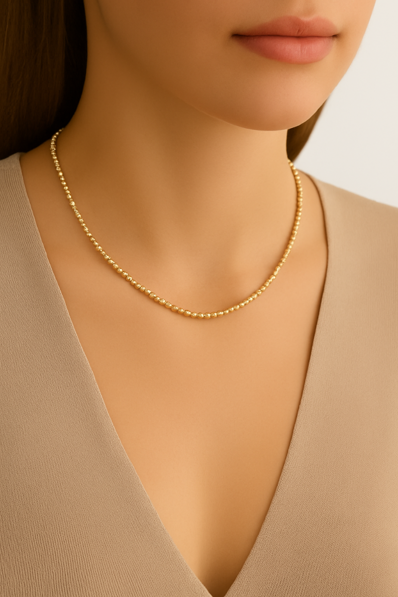 Collar de bolas diamantadas