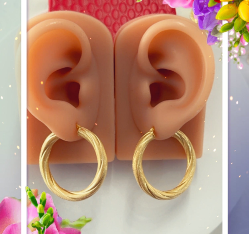 Argollas torcidas satinadas, grosor 5 mm,  