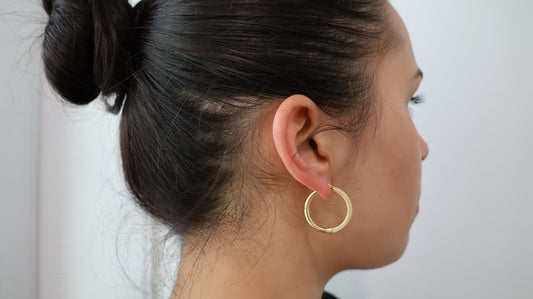 Aretes de aro lisos y satinados