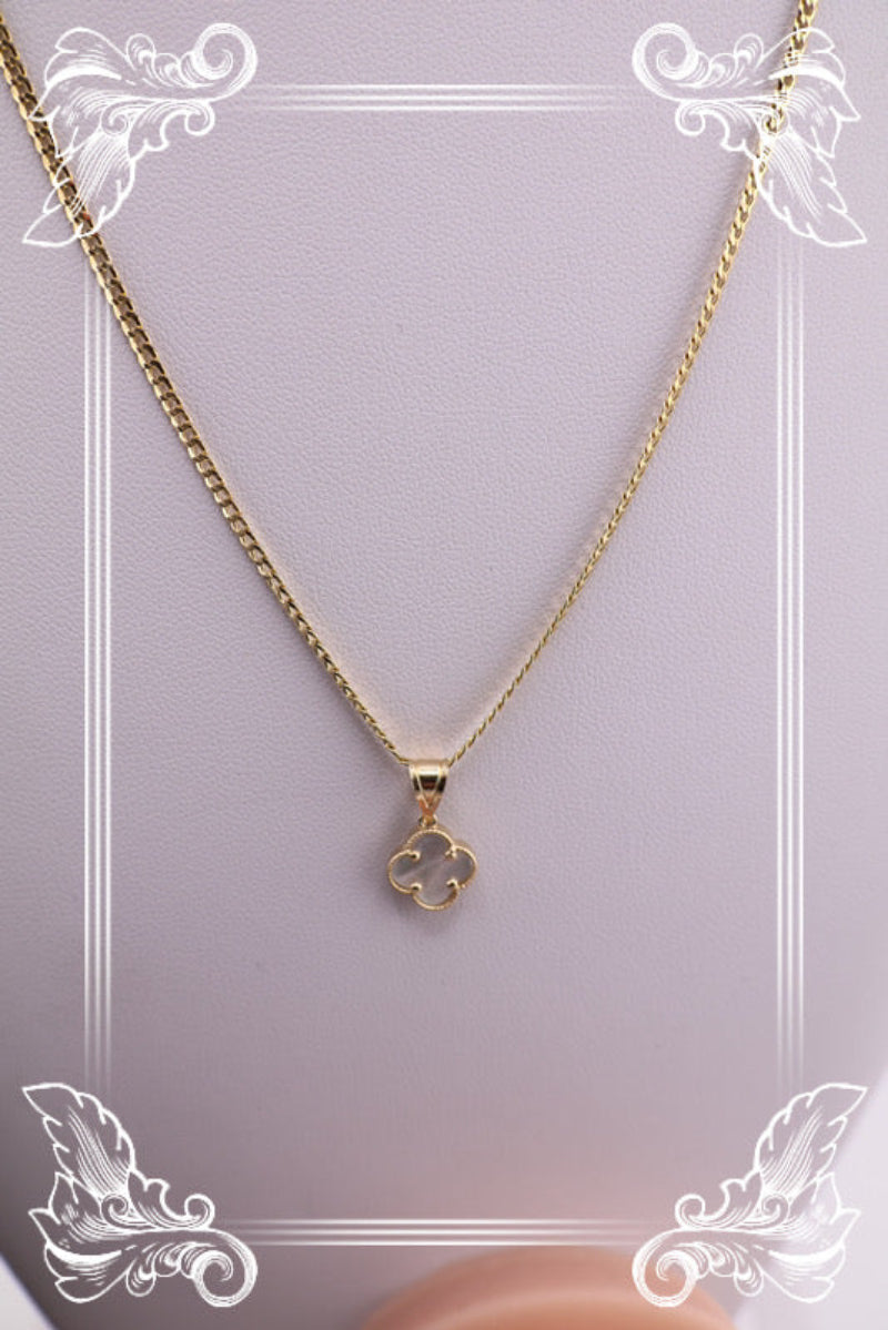Collar de trébol
