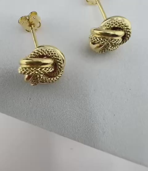 Aretes de nudo del amor